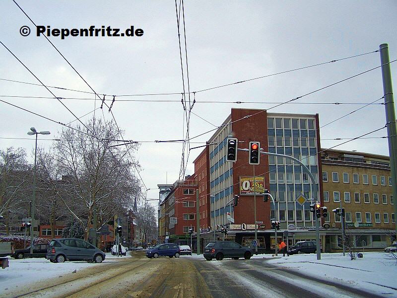 Kreuzung Haupt-/Gelsenkircher Strasse.
